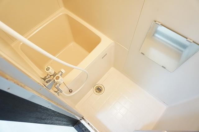 バス・シャワールーム　浴室