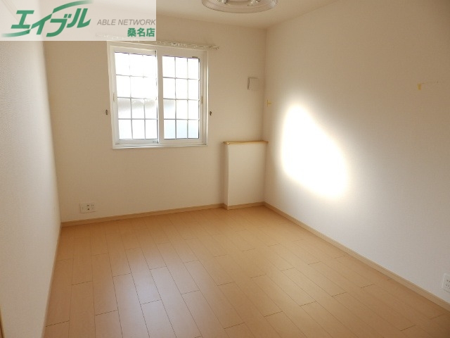 その他部屋・スペース　同物件別室反転タイプ画像