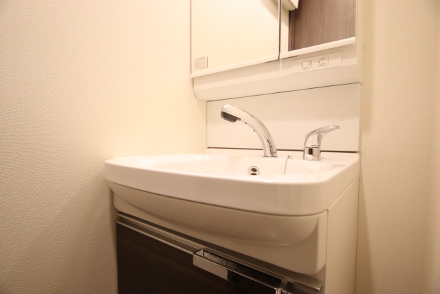 洗面設備　※別室の参考写真の為、現況優先です。