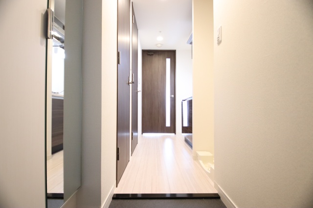 玄関　※別室の参考写真の為、現況優先です。