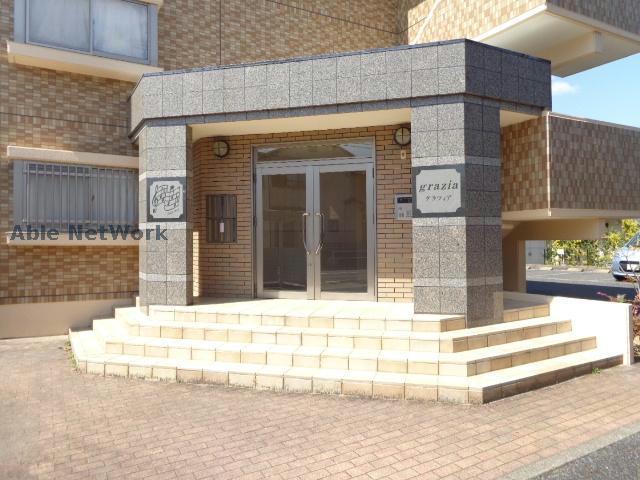 エントランス　エントランス部分