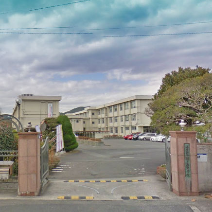 高校・高専　福岡県立鞍手高等学校（高校・高専）まで1450m