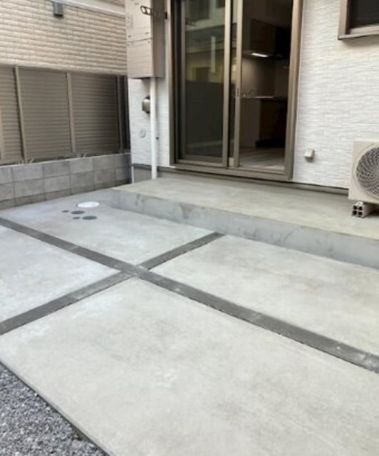 庭　他部屋参考。