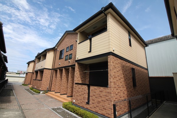 建物外観　２００５年築です！