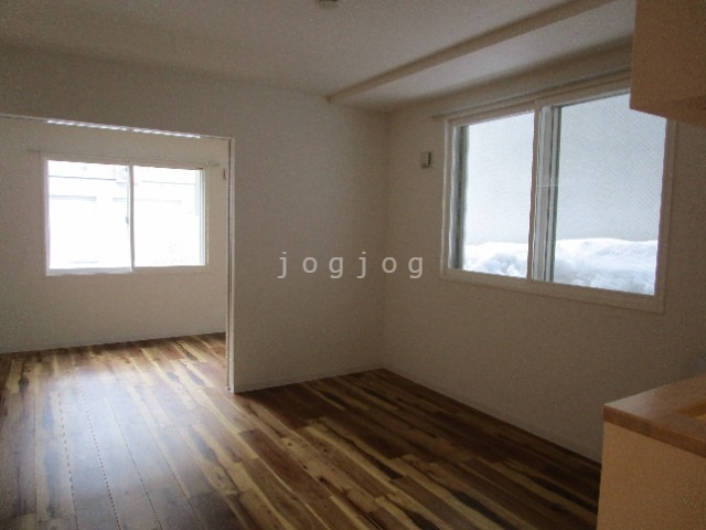 居室・リビング　同号室タイプ写真