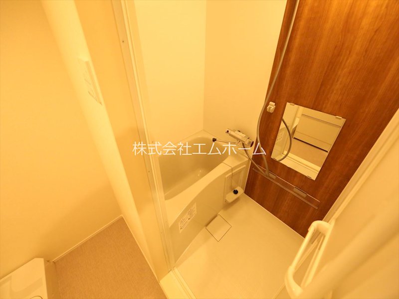 バス・シャワールーム　浴室暖房乾燥機付　24時間換気機能付バスルーム