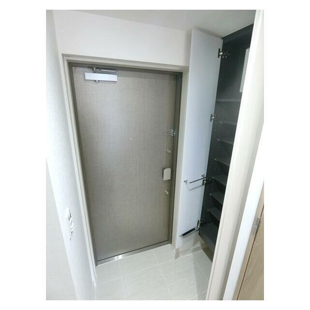 玄関　別室参照（カラータイプが異なる場合があります）