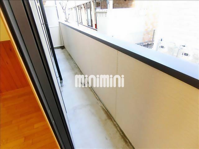 バルコニー　ベランダ付きです。