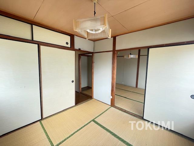 栄光荘の居間写真