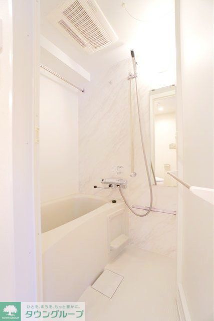 バス・シャワールーム　※写真は同タイプ住戸です。