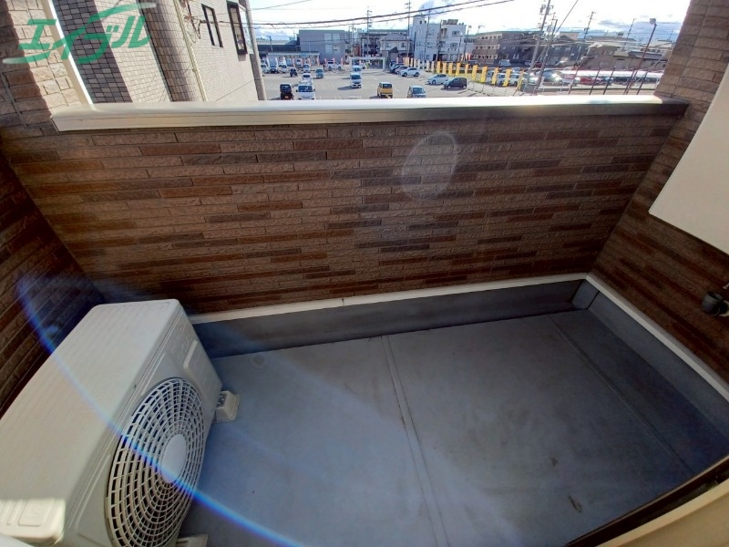 バルコニー　同型参考写真