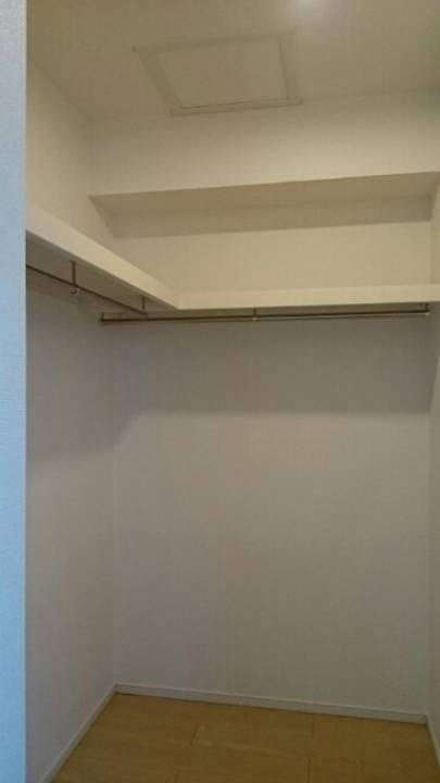 収納　ウォークインクローゼット