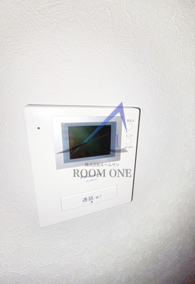 セキュリティ　モニター付きインターホンです。