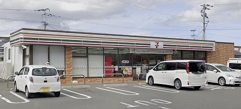 コンビニ　セブンイレブン 久留米長門石店（コンビニ）まで408m