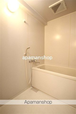 地下鉄長堀鶴見緑地線 西長堀駅 徒歩3分 14階建 築36年の風呂写真