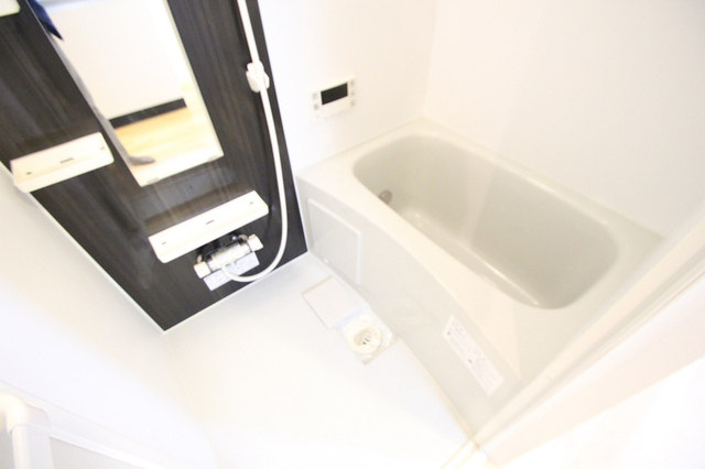 バス・シャワールーム　一日の疲れを癒してください