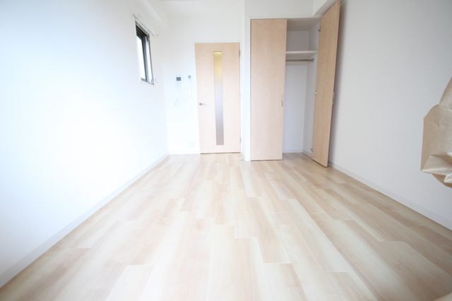 その他部屋・スペース　洋室６．６帖のお部屋です