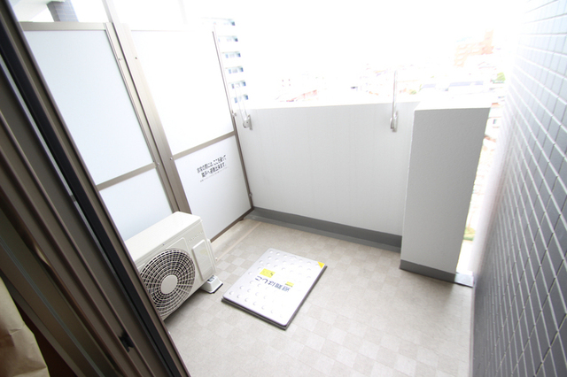 バルコニー　広めのバルコニーです