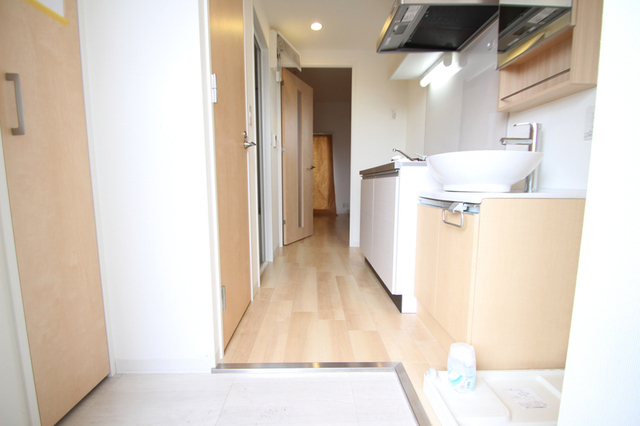 玄関　ただいまー！！