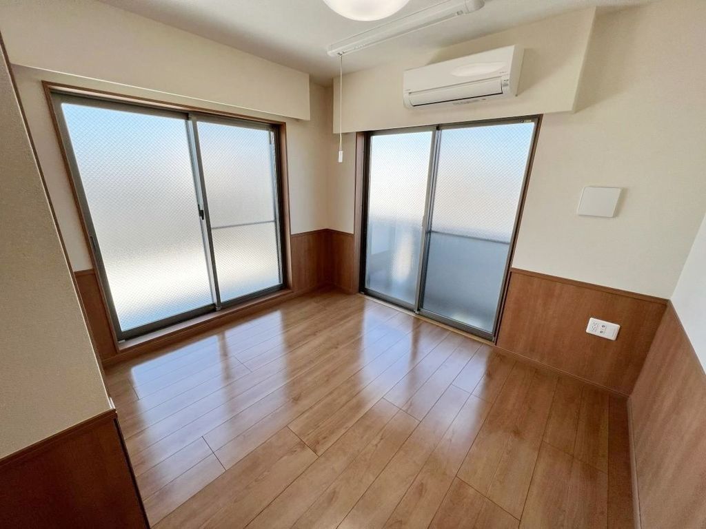 居室・リビング　※別号室参考写真です※