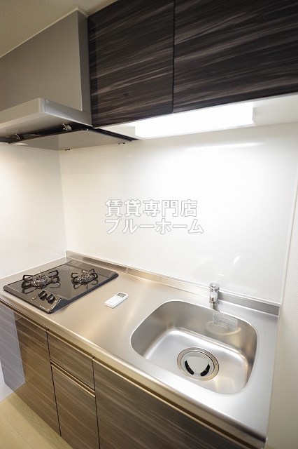 キッチン　収納豊富なシステムキッチン！