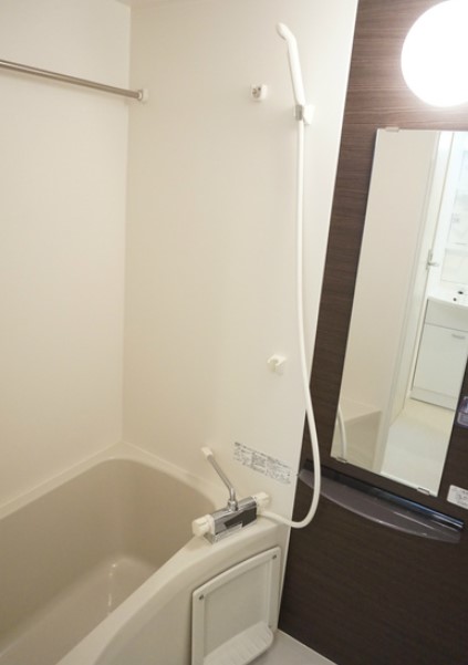 バス・シャワールーム　※同物件・同タイプの写真です。