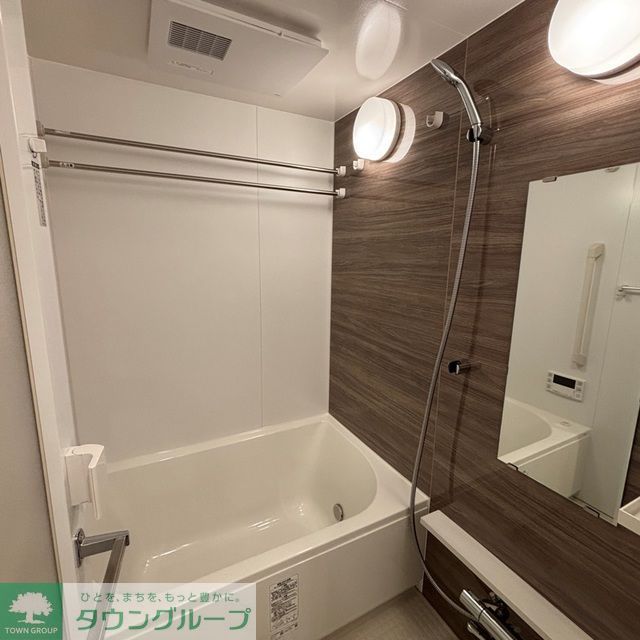 バス・シャワールーム　※写真は同タイプ住戸です。