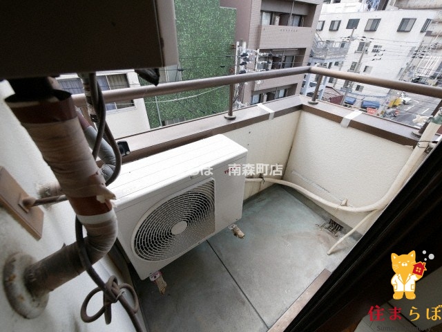 バルコニー　「毎日をちょっと丁寧にする一歩を、一緒に。」