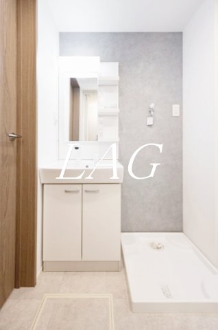 洗面設備　独立洗面台です。