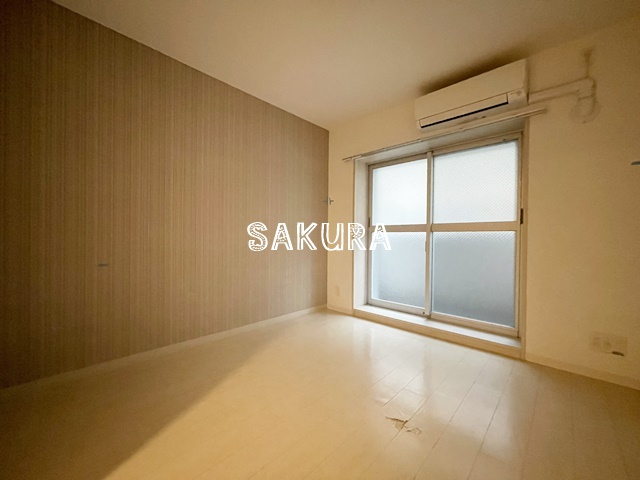 居室・リビング　使いやすい形の為、レイアウトを楽しめます♪