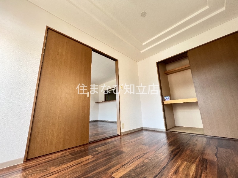 収納　同型タイプ