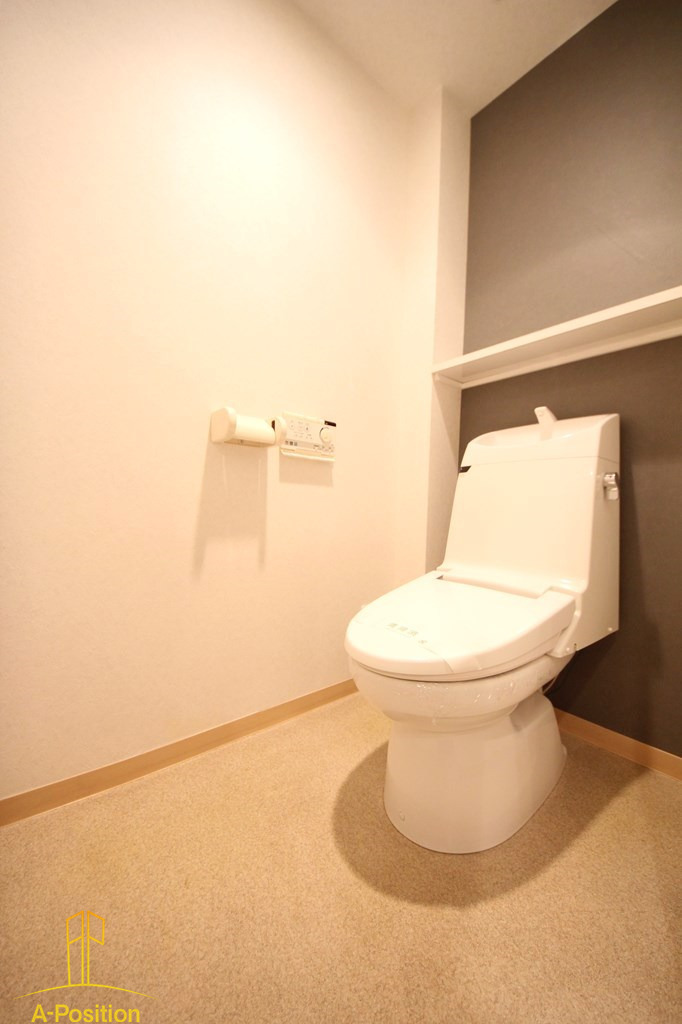 トイレ　ヴィレッジリバー天神橋