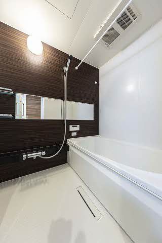 バス・シャワールーム　浴室