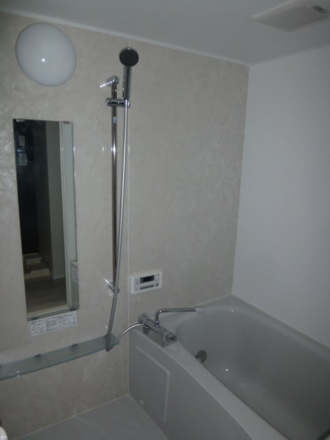 バス・シャワールーム　浴室