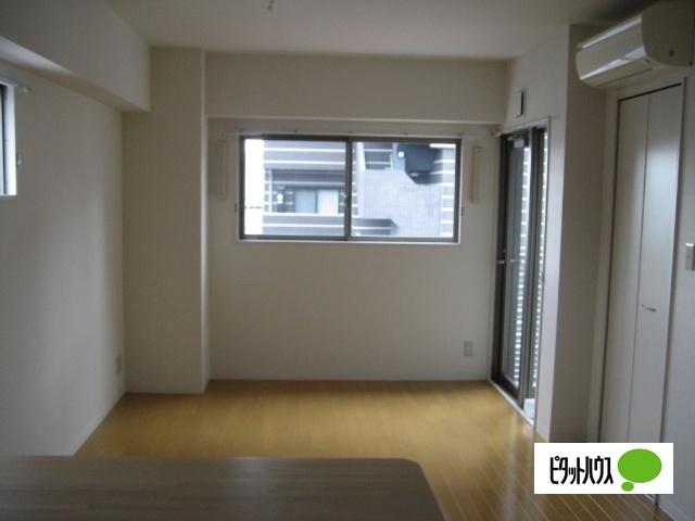 居室・リビング　洋室６．２帖