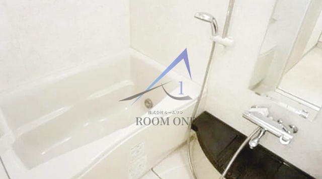 バス・シャワールーム　お風呂です。