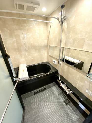 バス・シャワールーム　浴室