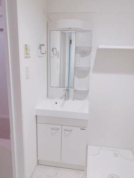 洗面設備　※同仕様参考写真