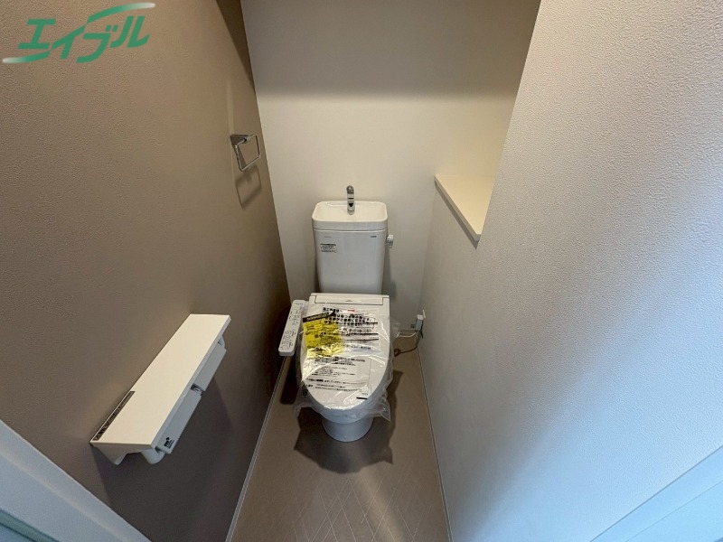 トイレ　別部屋同型タイプです。