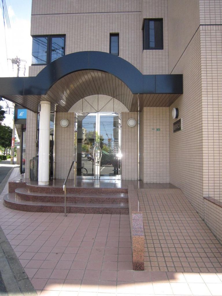 エントランス　エントランス