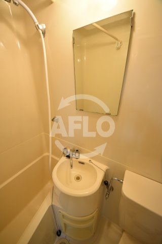 洗面設備　ニューライフ赤坂　洗面台