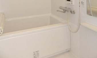 バス・シャワールーム　※別部屋の参考写真です。