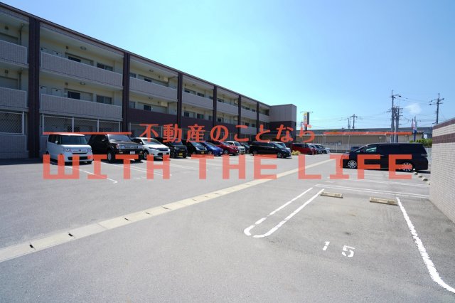 駐車場　駐車場があります