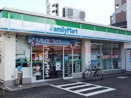 コンビニ　ファミリーマート千里丘北口店（コンビニ）まで369m