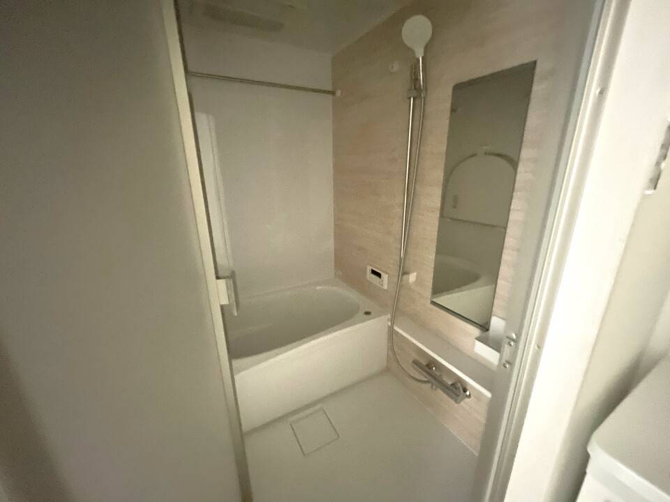 バス・シャワールーム　浴室