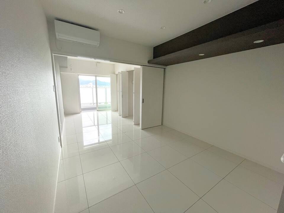 居室・リビング　リビング