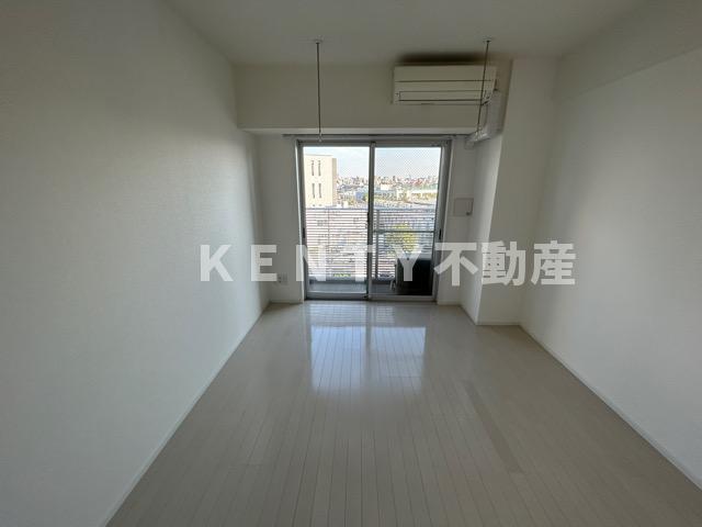 居室・リビング　ゆったり過ごせる居間です