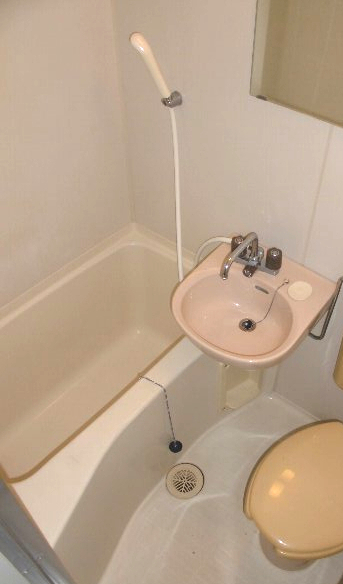 バス・シャワールーム　同仕様