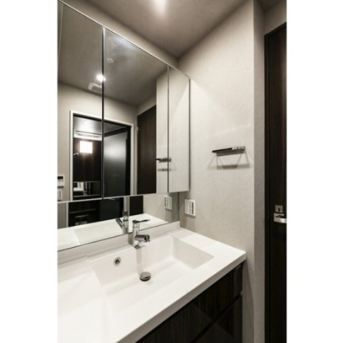 洗面設備　別部屋参考写真