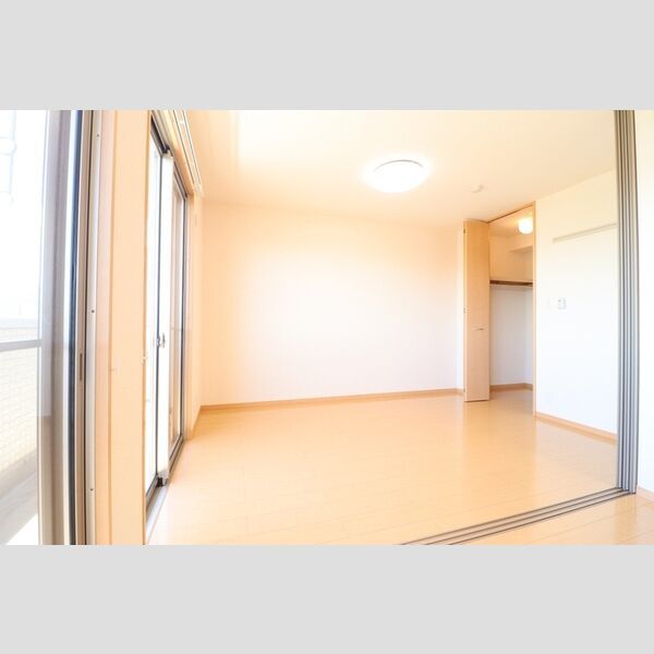 居室・リビング　南洋室